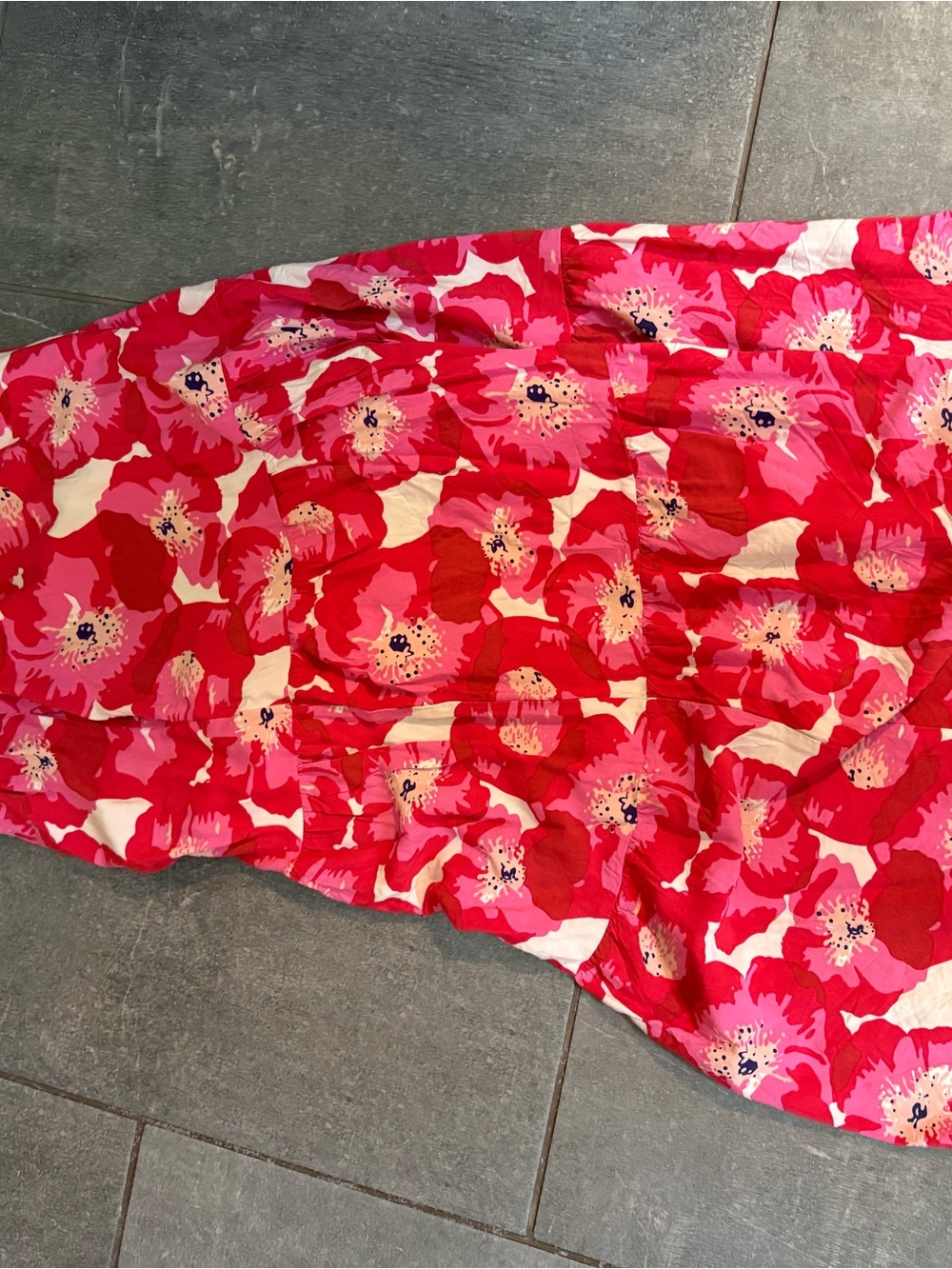 Bright Pink Floral Maxi Skirt- no size. I’d say small- medium